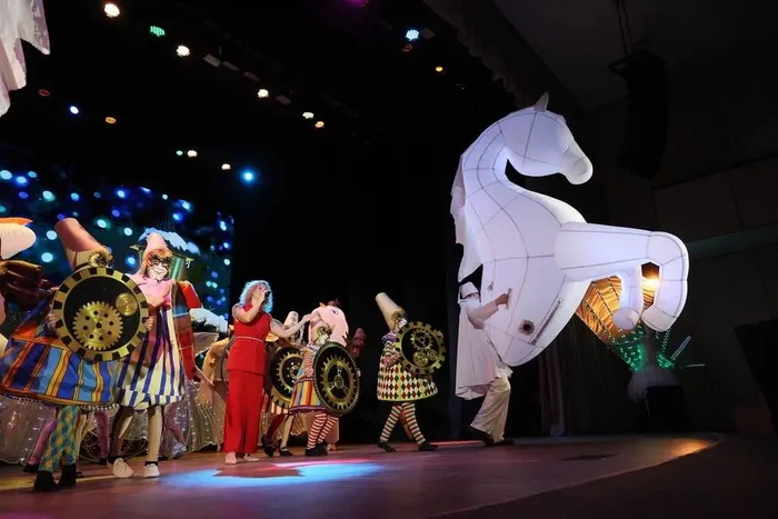 80aab4bb-d2a4-41f0-aaa8-1350a1765489