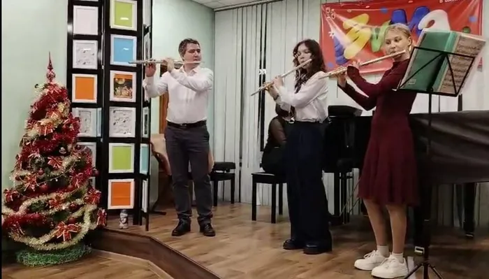 07275461-8669-4cd7-8048-07adfb00007e