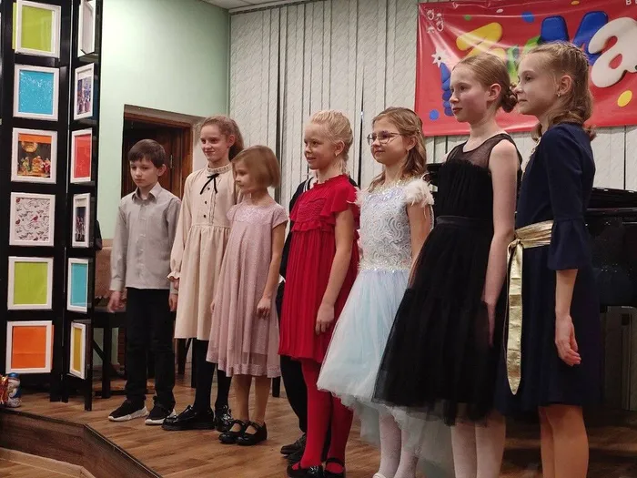 802ad57c-6225-482d-9718-0217df7956a2