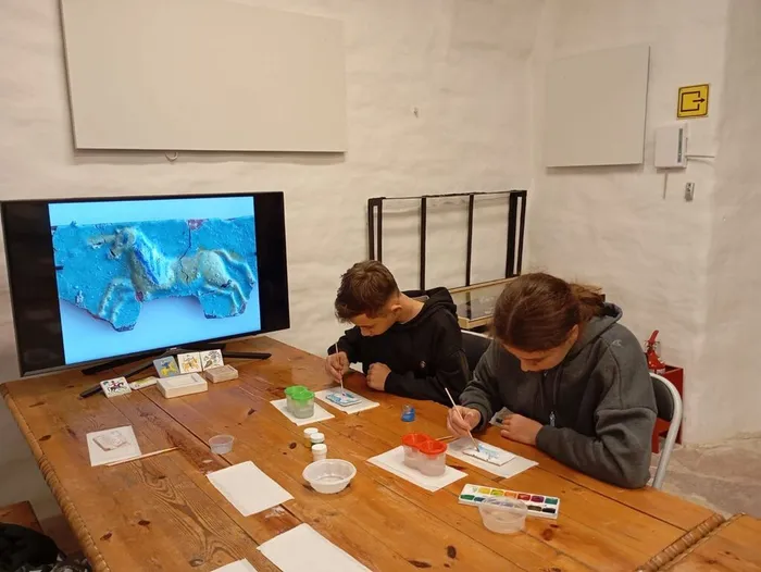 6983fe9a-69cc-4826-8192-0078f9fe9e70