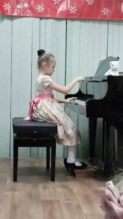 02e66769-5f64-4159-80e6-702edfec6c1e