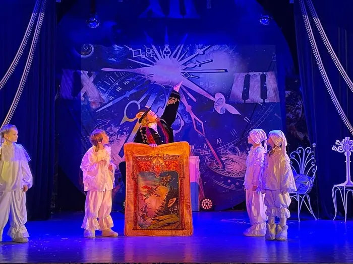 b769ec0b-fb77-450a-bdec-1be9d364c2f2