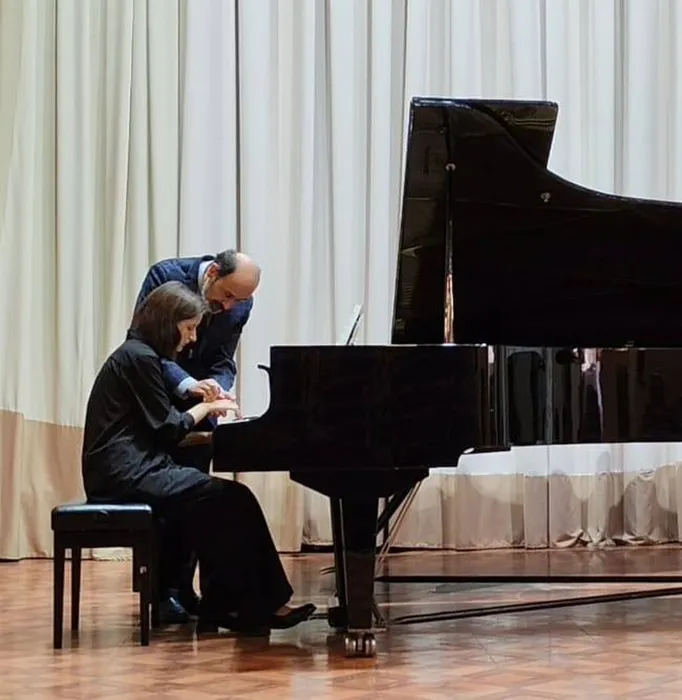 f215cb72-4eac-46db-84a9-ea603e717149