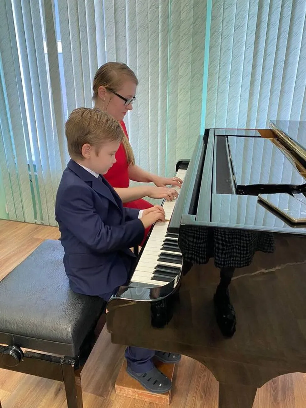 5e4y9m82y4o444owwsw4k4oos8so00