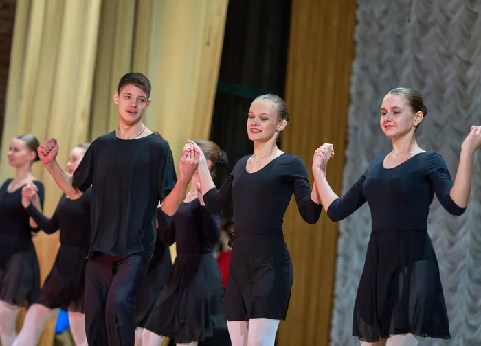 56fbd9e5-9c28-4b23-914e-6d58ff352356