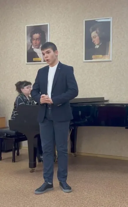 b656cb38-d564-4bb1-90c3-2d501c4c4b33