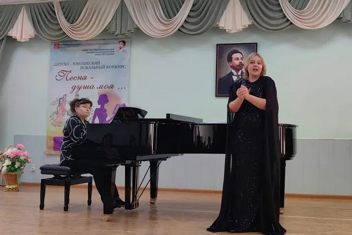 7efdfcfd-c2ff-42a8-8fcf-d8ecc35113df